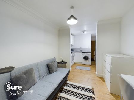 1 bedroom flat to rent - Photo 3