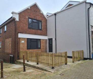 2 bedroom apartment to rent - Photo 6