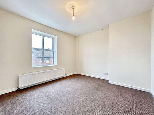 2 bed terrace to rent in SR8 - Photo 1