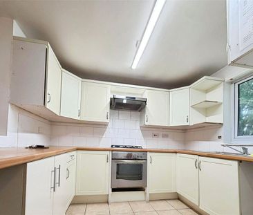 5 bedroom bungalow to rent - Photo 6