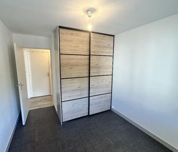 Appartement T2 à louer Saint Jacques De La Lande - 42 m² - Photo 2