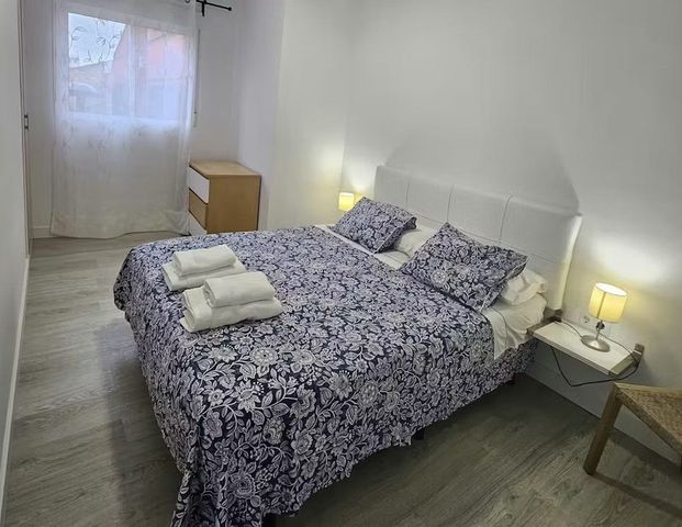 Carrer de Francesc Eiximenis, Valencia, Valencian Community 46011 - Photo 1