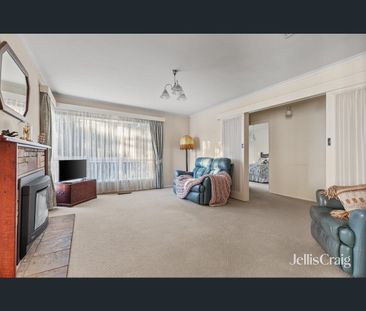 52 Luck Street, Eltham, Vic 3095 - Photo 5