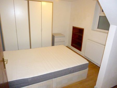 1 Bed Flat, Arlington Road, NW1 - Photo 4