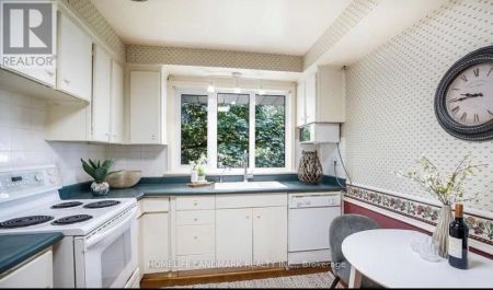 116 APPLEFIELD DRIVE - Photo 5