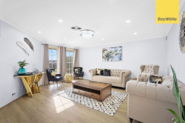 Ideal Family Home - Photo 1