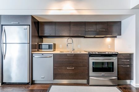 Appartement - 509-350 Boul. De Maisonneuve O. - Photo 2