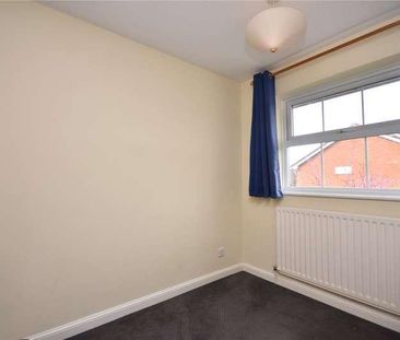 Edward Walk, Aylesbury, HP21 - Photo 5