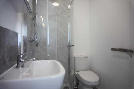 5 bedroom house share to rent - Photo 5