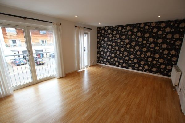 Thorter Row, City Quay - Photo 1