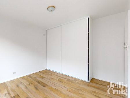 12/12 Fletcher Street, Essendon - Photo 3