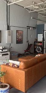 Cool Authentic Leslieville Loft for Rent - Photo 3