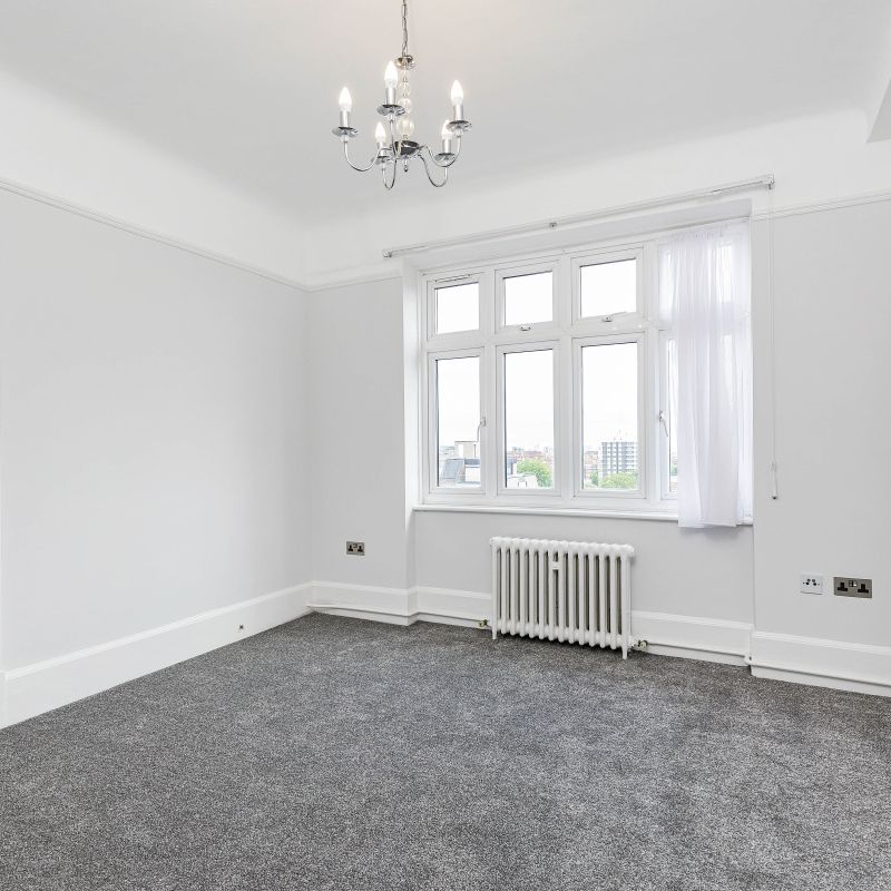 Hall Road, London, NW8 - Photo 1