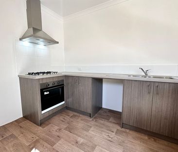 Fantastic street front home HOME OPEN SATURDAY 20 JUNE AT 10.30AM S... - Photo 4