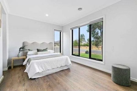 Donnybrook - Photo 4