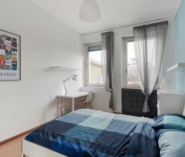 Via Ernesto Breda, Milan, Lombardy 20126 - Photo 4