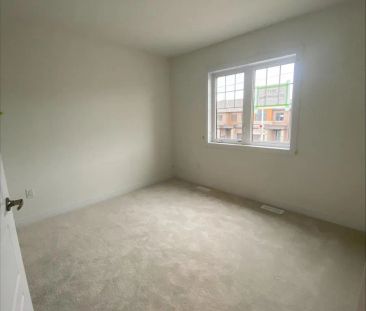 19 VELVET WAY S - Photo 2