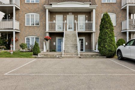 Appartement à louer - Sainte-Marthe-sur-le-Lac (Nord) - Photo 3