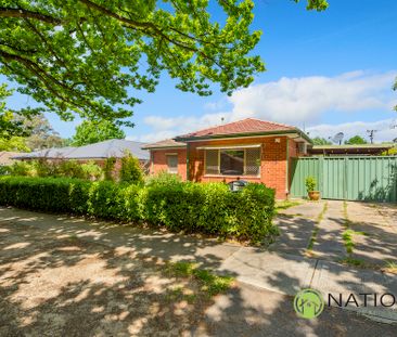 15 Hacking Crescent, Narrabundah ACT 2604 - House For Rent | Domain - Photo 1