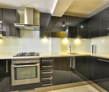 2 bedroom maisonette to rent - Photo 4