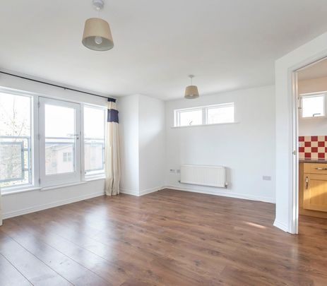 Carver Court, Sotherby Drive, Cheltenham GL51 0FT - Photo 1