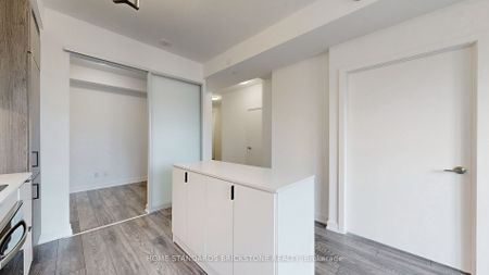 For Lease - 8888 Yonge Street Unit# 321, Richmond Hill, Ontario - Photo 2
