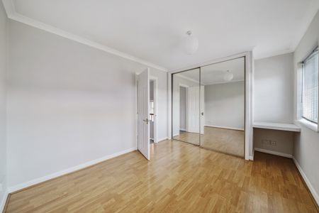 2 bedroom semi-detached house to rent - Photo 2