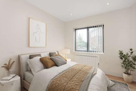 London Road, Enfield, EN2 - Photo 4