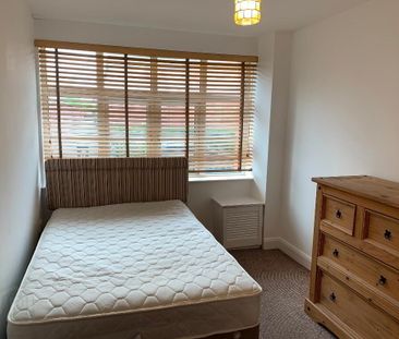 Apt 3, Dunmore Building, Old Bakers Court, Belfast, BT6 8QX - Photo 6