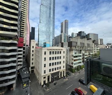 Unfurnished 1B/1B Apartment in the Heart of Melbourne CBD - Photo 2