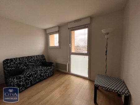 Location Appartement 1 pièce 21m² LAVAL 53000 - Photo 3