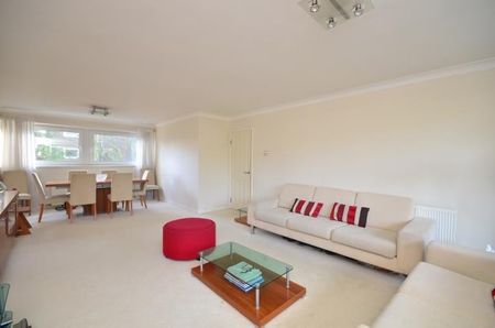 2 Bed Flat, Marcourt Lawns, W5 - Photo 2