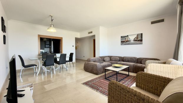 Top Floor Apartment · Selwo - Photo 1