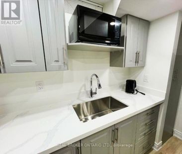 For Lease - 70 Campwood Crescent, Brampton, Ontario - Photo 5
