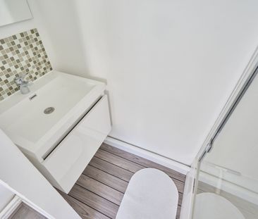 SUHARD B Roommate 6 Bedrooms at Reims - Photo 6