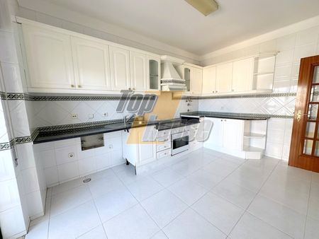 Apartamento T2 em Setúbal - Photo 3