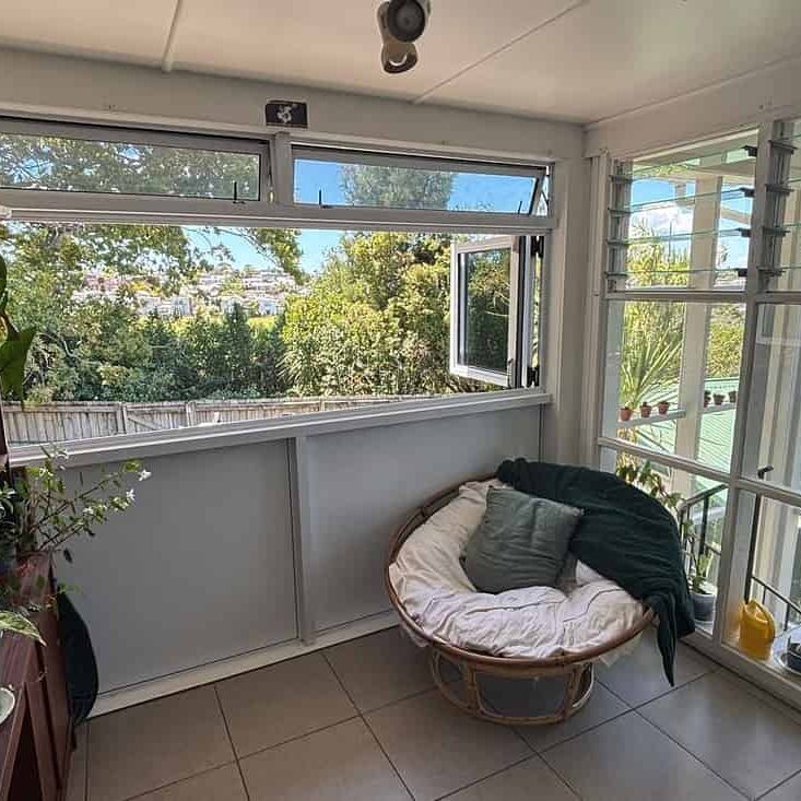 Charming 1-Bedroom Flat in Auckland's Inner Suburb - Photo 1