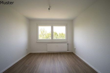 Familienfreundliche 4-Zimmer-Wohnung mit Balkon! - Foto 2