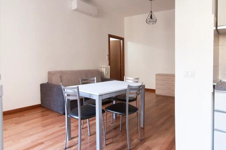 Via Giordano Bruno, Milan, Lombardy 20154 - Photo 2