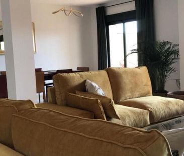 Luxury penthouse for rent in San Pedro de Alcántara, Spain - Photo 1