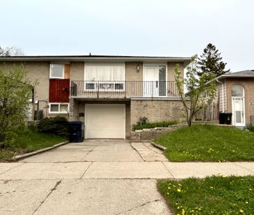 For Lease - 78 Parkdene Court, Toronto, Ontario - Photo 2