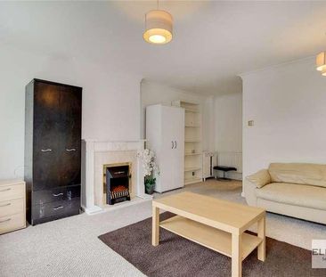 Edison Drive, Wembley, HA9 - Photo 1