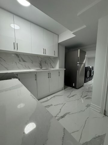 For Lease - 29 PADDINGTON Grove Unit# Lower, Barrie, Ontario - Photo 3