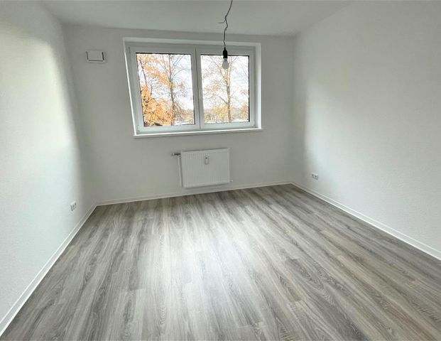 Ihr neues Zuhause wartet! 3-Zimmer-Wohnung mit EBK in Wolfsburg Vorsfelde - Photo 1