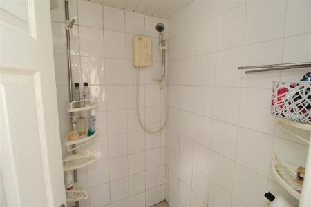 1 bedroom house to rent - Photo 2