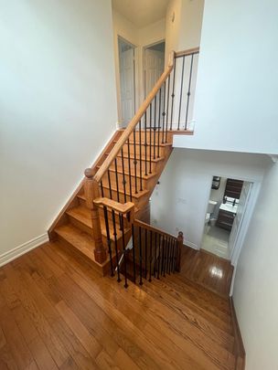 For Lease - 575 Steeple Hill Unit# 8, Pickering, Ontario - Photo 1