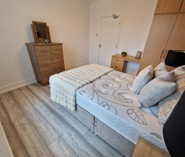 1 bedroom in a house share to rent - Photo 5
