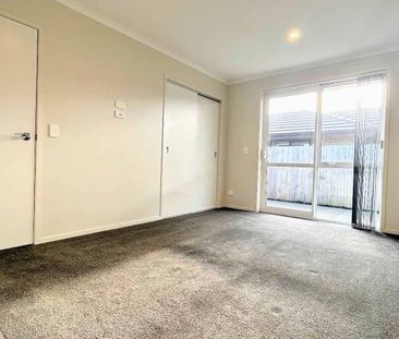 Modern, comfortable & good location! - Photo 3