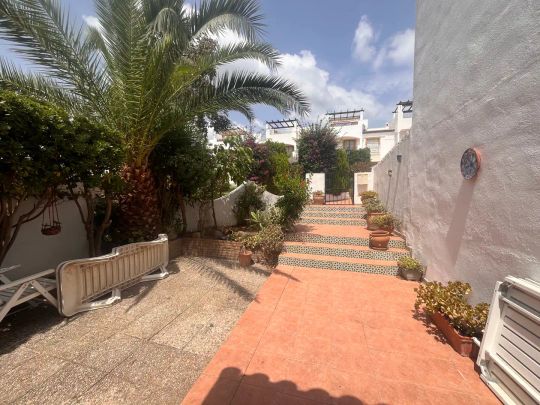 Marbella - Photo 1