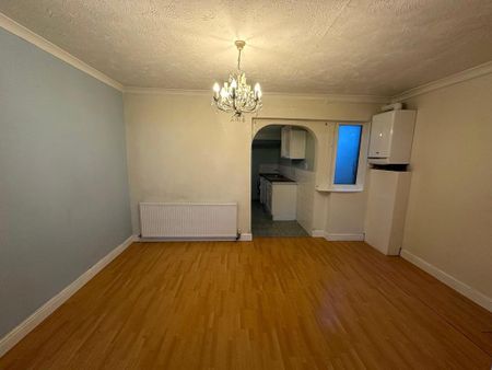 2 bedroom terraced house to rent - Photo 3